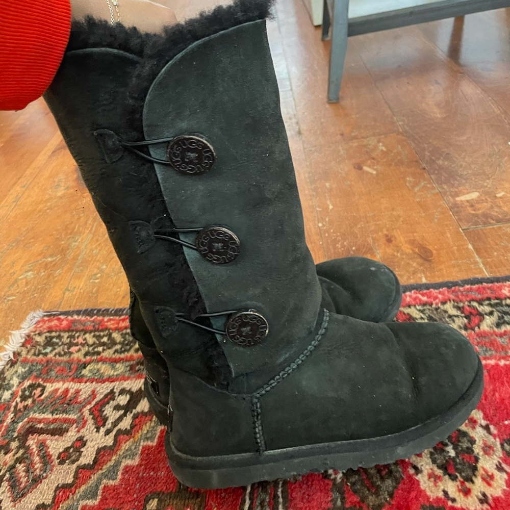 Tall black ugg Bailey button boots